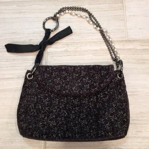 Gap black purse with pearl and bow strap